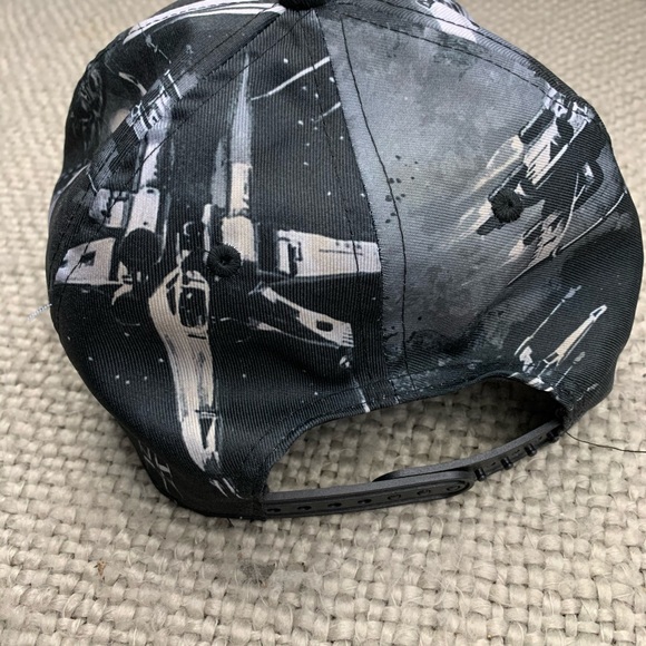 Star Wars SnapBack - Picture 2 of 8